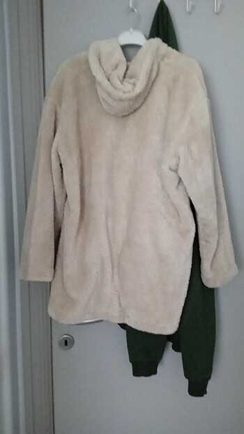 l Beden camel Renk Peluş sıfır ekru fermuarlı pofuduk standart beden mont
