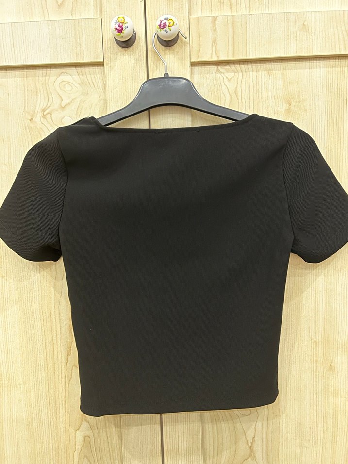 Siyah Kısa Kol Mini Kadın Bluz - Görsel 4