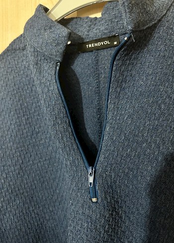 Düğmeli Kısa Kesim Mavi Kadın Triko - Görsel 3