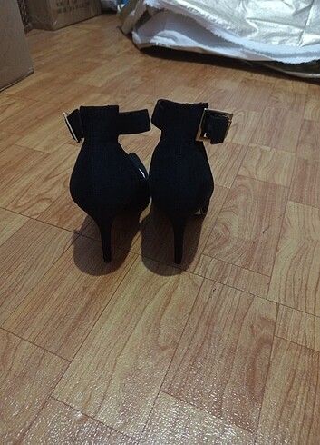 39 Beden Stiletto siyah