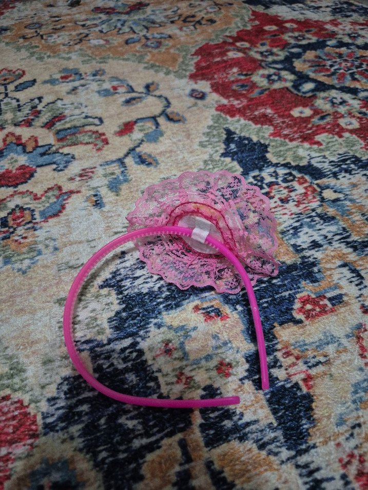 Dantelli Çiçekli Pembe Plastik Çocuk Taç - Görsel 2