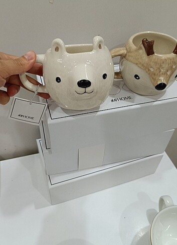H&M Home 2 adet ayı kupa geyik bitti