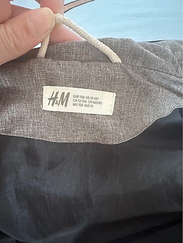 12-13 Yaş Beden gri Renk H&M erkek çocuk yelek