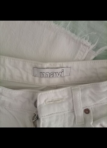Mavi beyaz pantolon