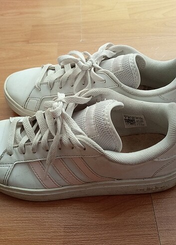 Adidas ayakkabı 
