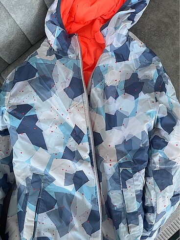 DECATHLON MARKA KIZ ÇOCUK MONT (yepyenidir)