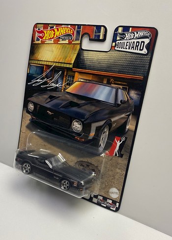  71 Mustang Mach 1 Boulevard Hot Wheels