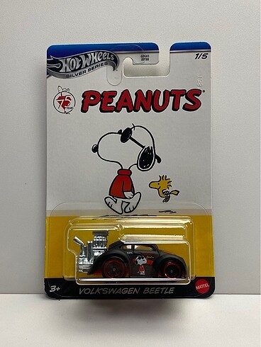 PEANUTS VOLKSWAGEN BEETLE Hot Wheels