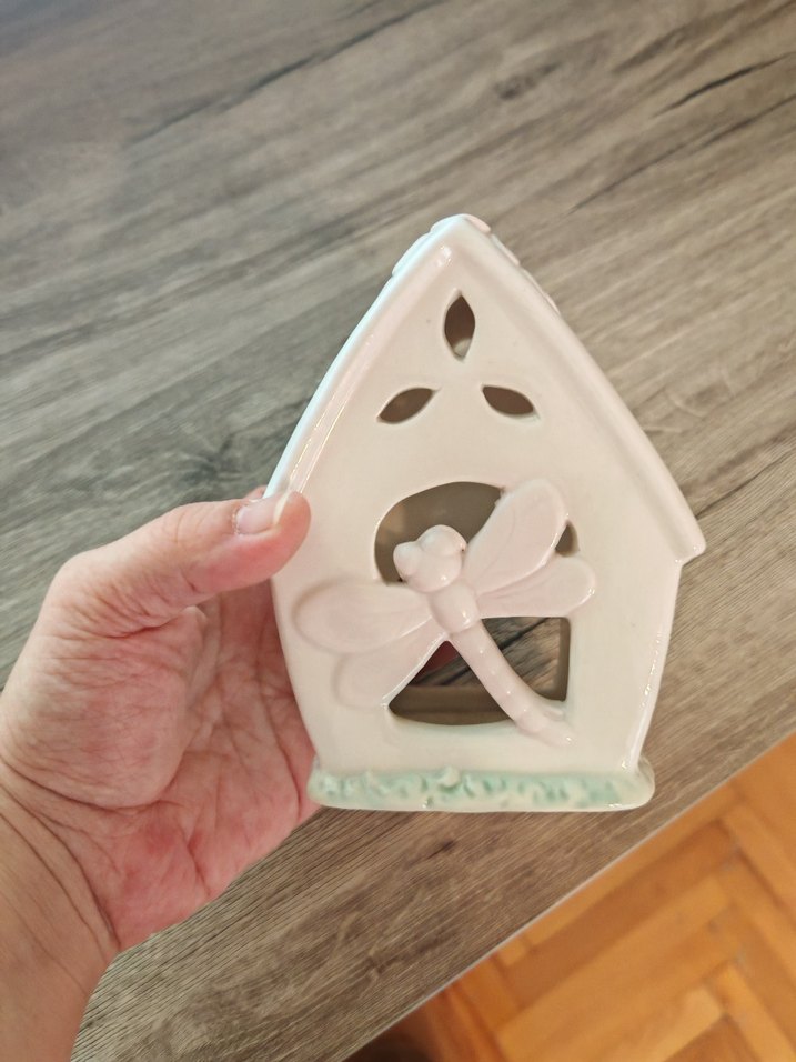 english home Beyaz Seramik Ev Şeklinde Mumluk - Görsel 3