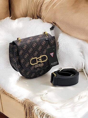 Guess Guess Çanta