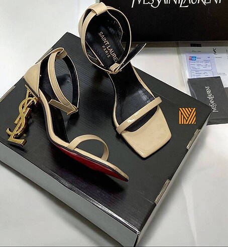universal Beden çeşitli Renk Yves Saint Laurent Stiletto