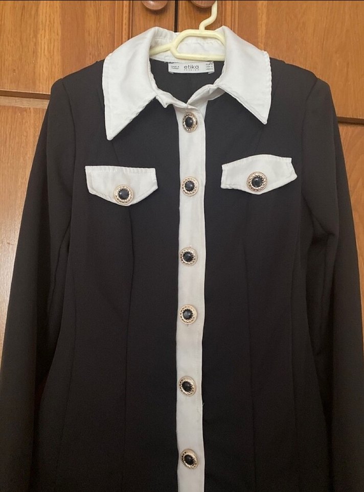 Düğmeli Siyah Midi elbise - Görsel 2