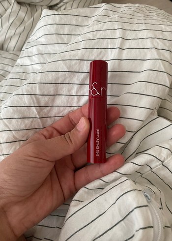 Parlak Kırmızı Ruj - 12 Cherry Bomb - Görsel 2