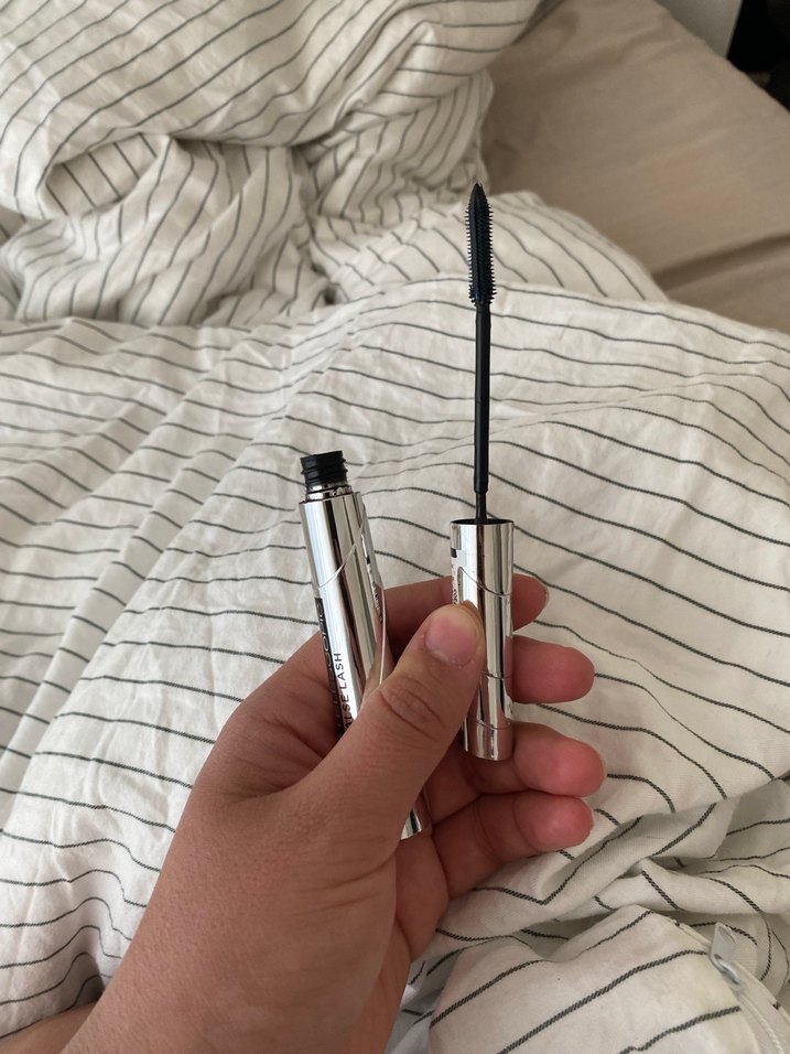 Gri Renkli Telescopic Maskara - Görsel 2