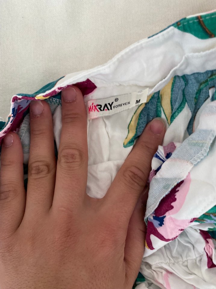 Çiçek Desenli Etek - Görsel 3