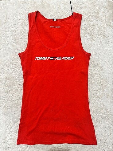 Tommy hilfiger t shirt