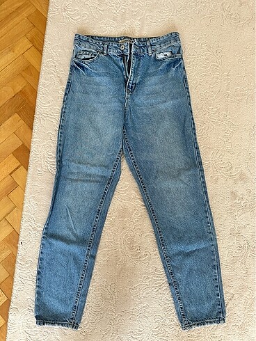 Mom jeans