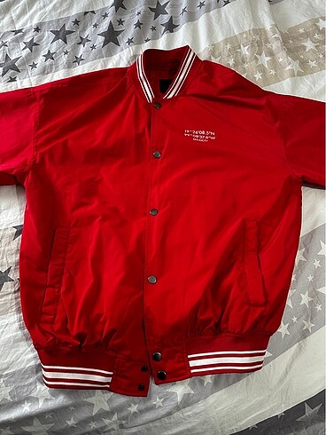 Pull bear bomber