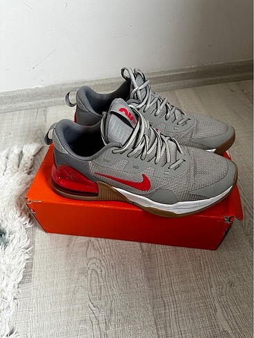 Nike spor ayakkabı