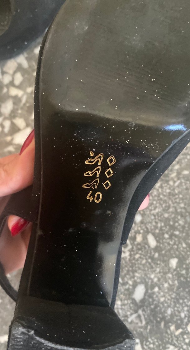 Siyah Süet Tokalı Blok Topuklu Kadın Ayakkabı - Görsel 2