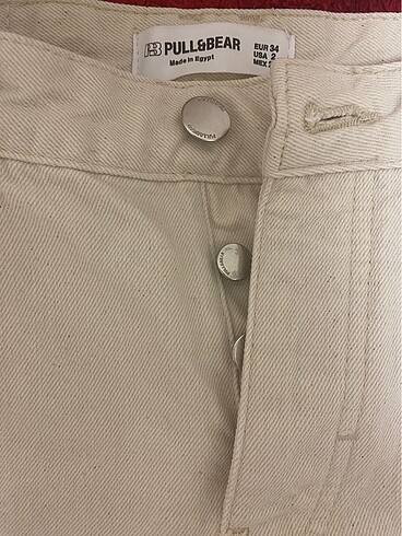 34 Beden Pull&Bear paçası kesikli jean
