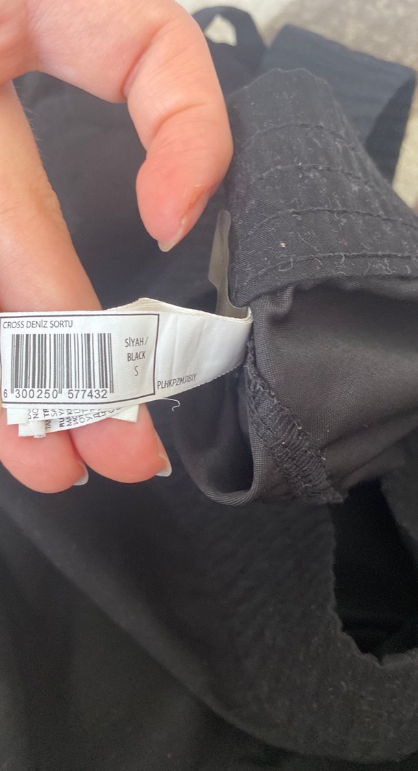 Siyah deniz şortu - Görsel 2
