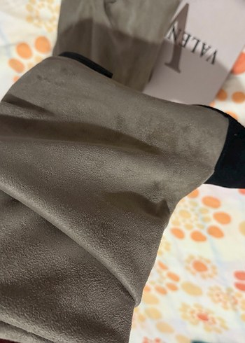 Bej Süet Kadın Dizaltı Çizme - Görsel 3