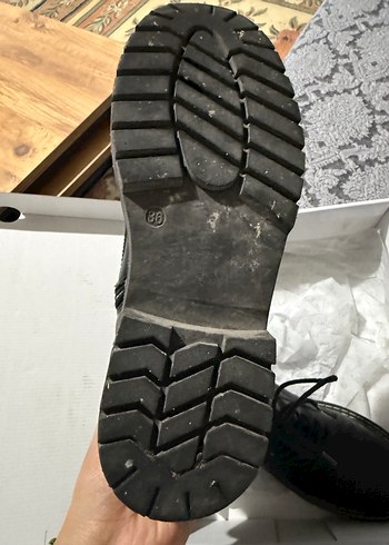 Catwalk bot kutusunda - Görsel 6