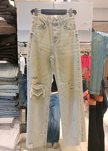 Baggy Pantolon eskitme yırtmaçlı