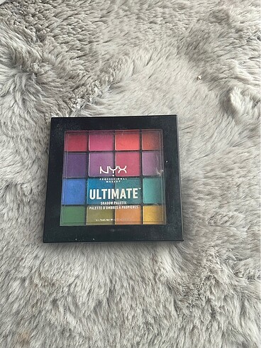 Nyx Ultimate Far Paleti