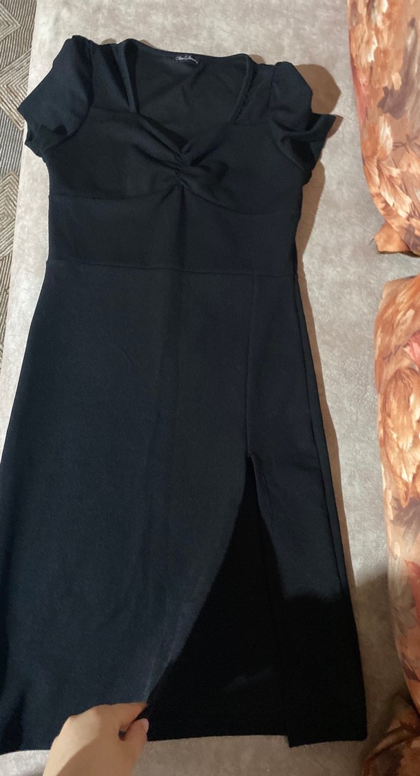 Siyah V Yaka Midi elbise - Görsel 3