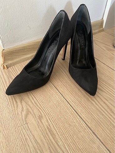 38 Beden Stiletto