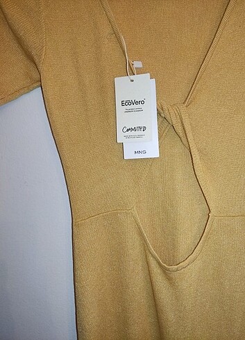 s Beden Mango Cutout Elbise