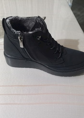 Siyah Kadın Keçeli Dolgu Topuk Bot - Görsel 5