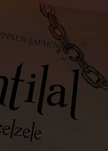 İhtilal - Binnur Şafak Niğiz - Görsel 3