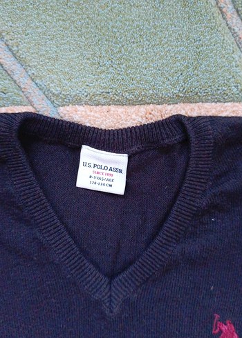 Erkek çocuk Siyah v yaka Triko kazak 8-9 yaş - Görsel 2