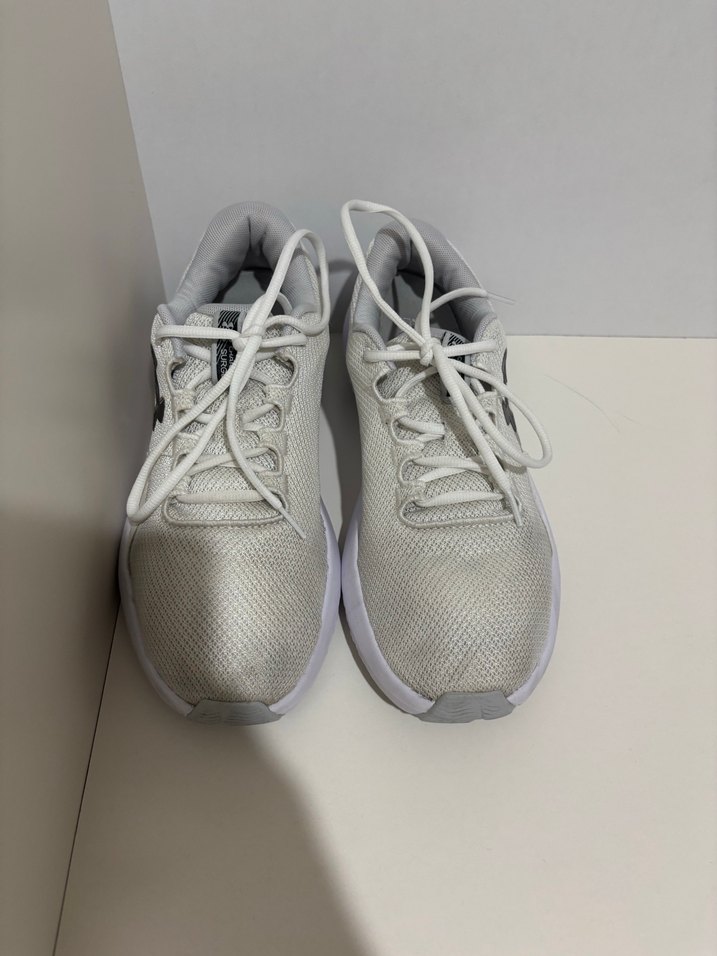 Under Armour Erkek Beyaz Spor Ayakkabı - Görsel 3