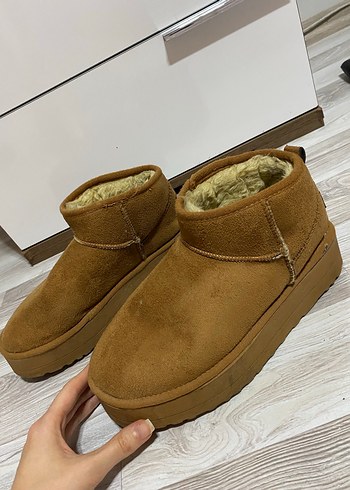 Kadın ugg - Görsel 2