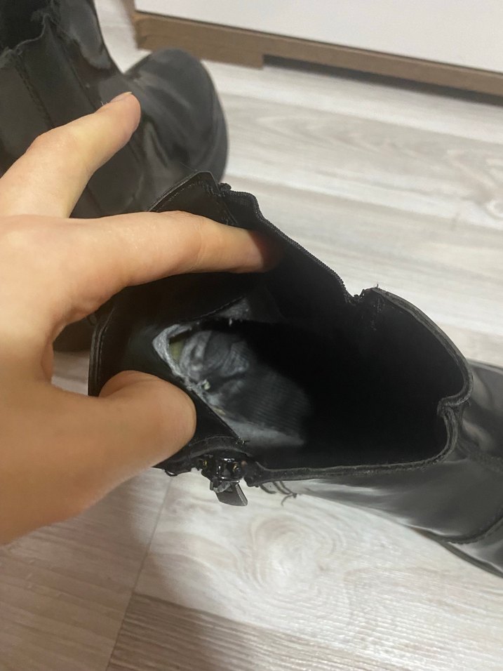 Parlak Siyah Platform Topuklu Kadın Bot - Görsel 3