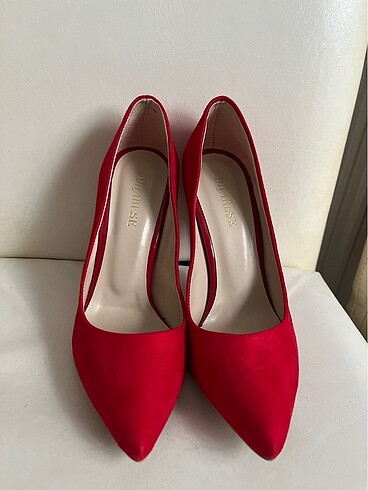 Divarese Kırmızı Stiletto ayakkabı