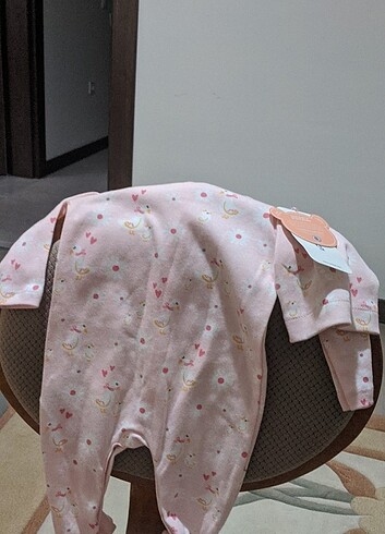 LC Waikiki Kız bebek tulumu şapkalı