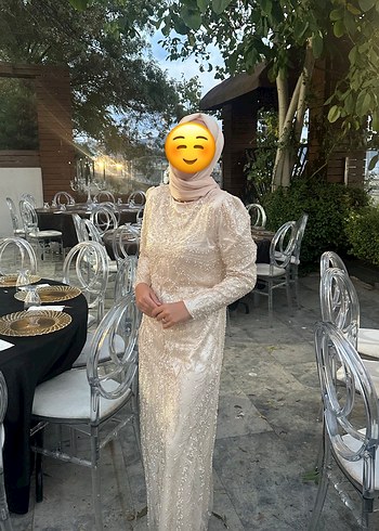 Abiye Uzun Kollu Şeffaf Altın Renkli Desenli Abiye Elbise
