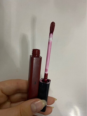 Lip gloss
