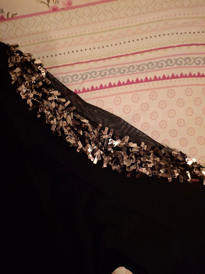 Mini siyah elbise buzi - Görsel 2