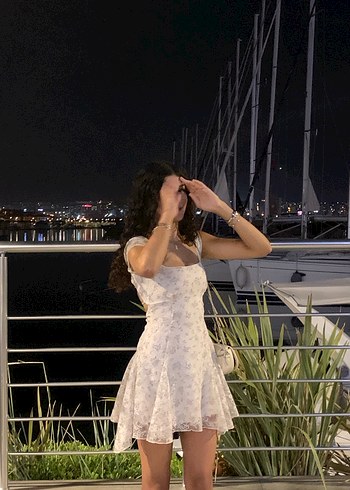 Çiçekli Bershka Kısa Elbise