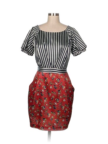 Vintage Love Kısa Elbise %70 İndirimli.