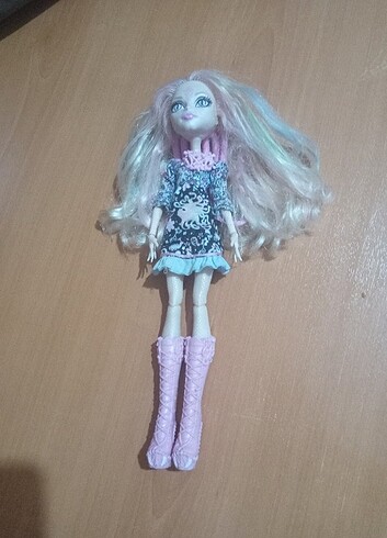 Beden Renk Monster high viperina