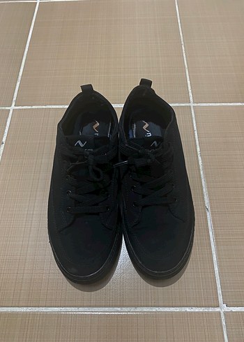 Diğer Siyah Minimal Sneaker