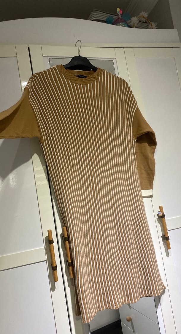 Bej Pliseli Midi Kadın Kazak - Görsel 2