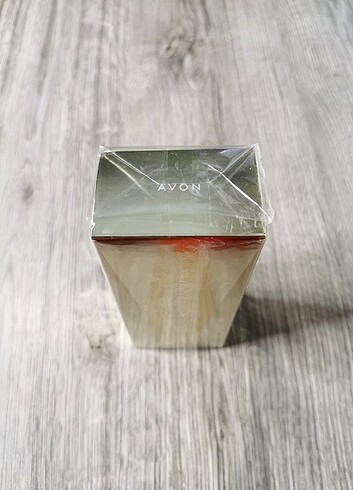 Avon Attraction Kadın EDP Parfüm 50 ml - Görsel 7